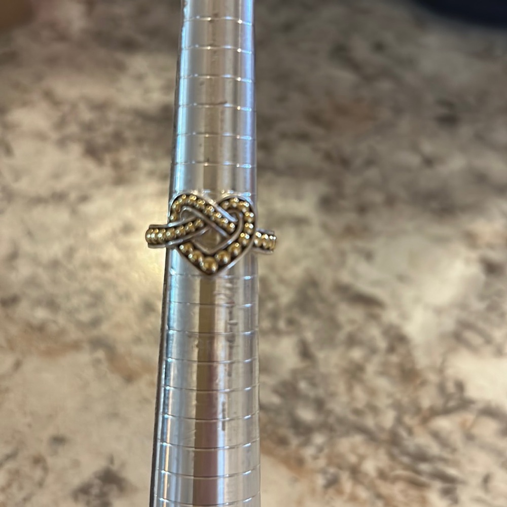 Gorgeous Lagos ring sz 7 sterling and 18k
